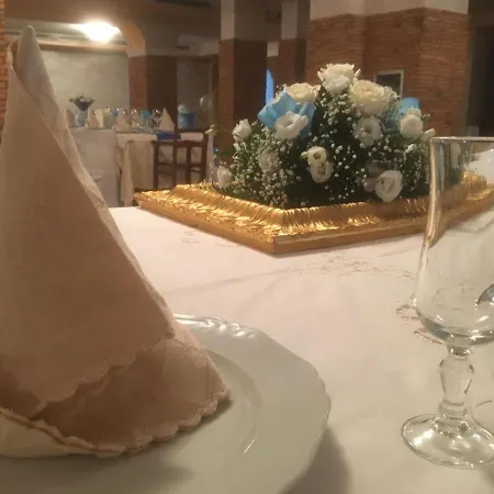 Pino Loricato Hotel Castelluccio Inferiore