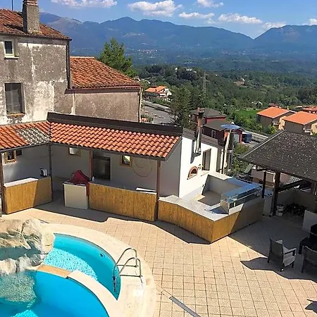 Hotel Pino Loricato 3*