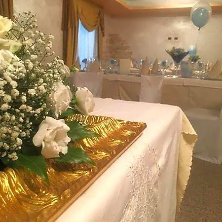 Pino Loricato Hotel